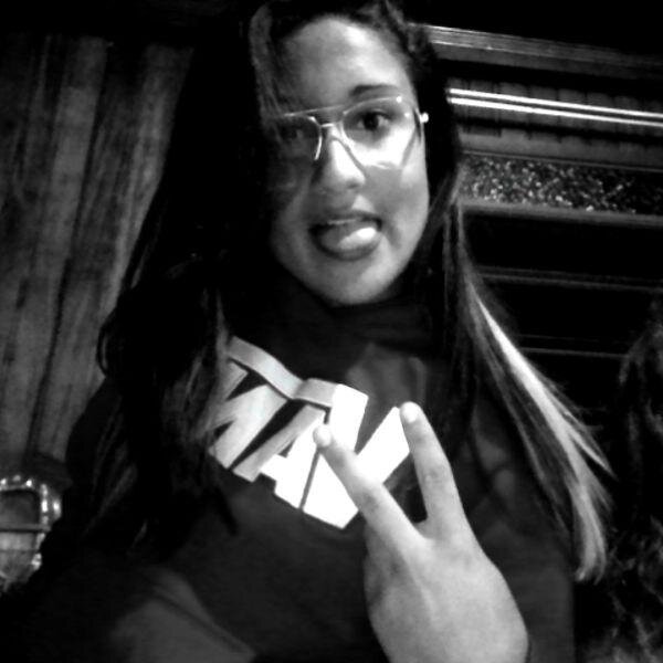 menina q conquistou meu coração cm seu jeito meigo d ser, minha pig, chata, purgante, PRINCESA mais é M-I-N-H-A, n vo dexar sai nunca de my life/ @Essasoueuflw
