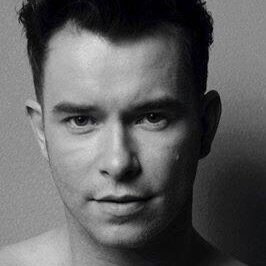 enjoys life to the full. fave colour is red. will love Boyzone forever. And will never forget my idol Stephen Gately Rip steo xx Keith Duffy followed 19/07/2014