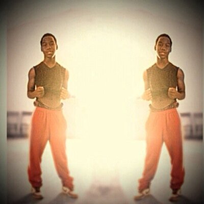 Follow Me On IG @_Basicallyy__ Kik @ DmBro21 Snapchat @ Blunt_Kisser