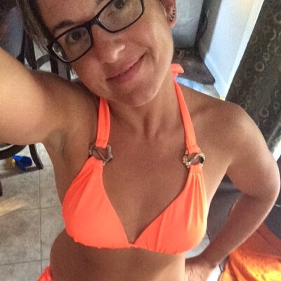 FitnesswLisa's profile picture. Fitness enthusiast, Lover of Clean Eating, Beachbody coach, Mother of two girls, vegetarian of 12 years, animal advocate