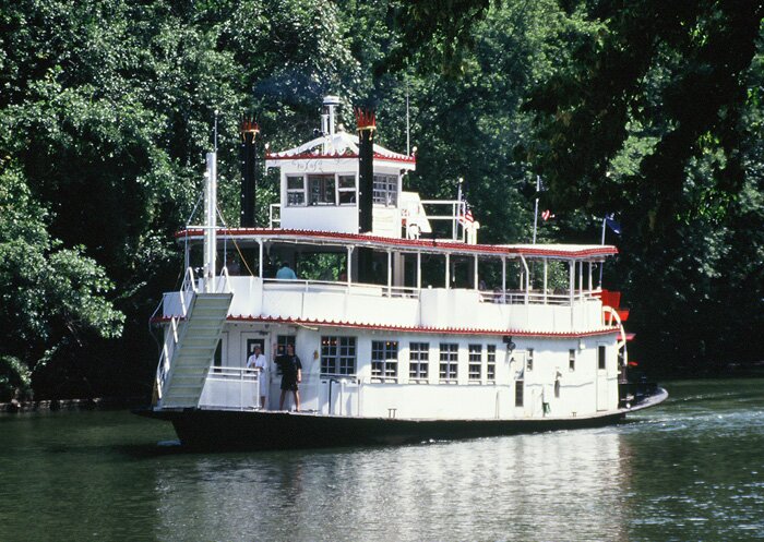 Either cruise the Chesapeake Bay to Tangier Island or explore the Rappahannock River. For Reservations: (804) 453-2628 http://t.co/NQ8QCJ7DaP