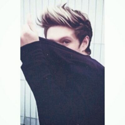 I'm a Dutch girl. Niall James Horan is my hero. Saw 1D and 5SOS 03-05-13 / 24-06-14 / 02-07-14