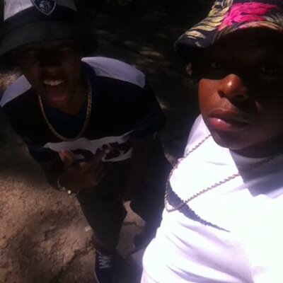 IG-@0s0_kelly17
Kik-banglife_17
Snapchat-davonw17