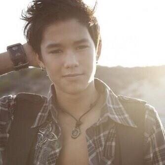 xmenseth's profile picture. Mom~@Xmen_princess Dad~@justkingmagneto Sister~@xmenprincess