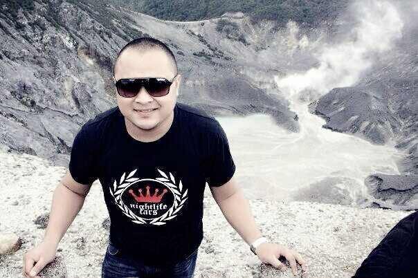 Hery_Poetra's profile picture. Aku tidak sebrengsek penjahat-penjahat di sinetron yang sering ditonton ibumu.. CAMKAN ITU (҂'̀⌣'́)9.  @nightlife_bjm crew |̊\̲̳Λ̲̳̊/̲̳|̊