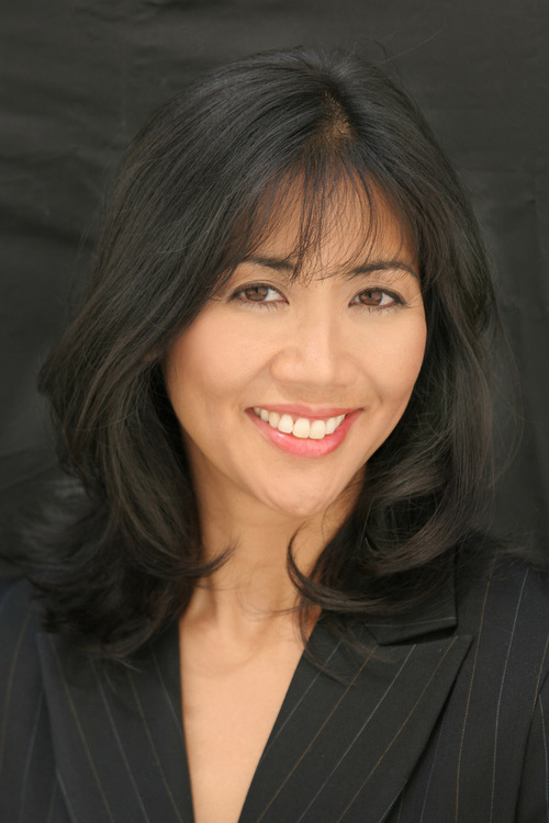 Lourdes Regala (CastleGift) Twitter