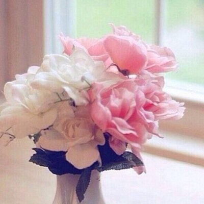 تفاءل فالله معك ، والملائكة يستغفرون لك ، والجنة تنتظرك ♡