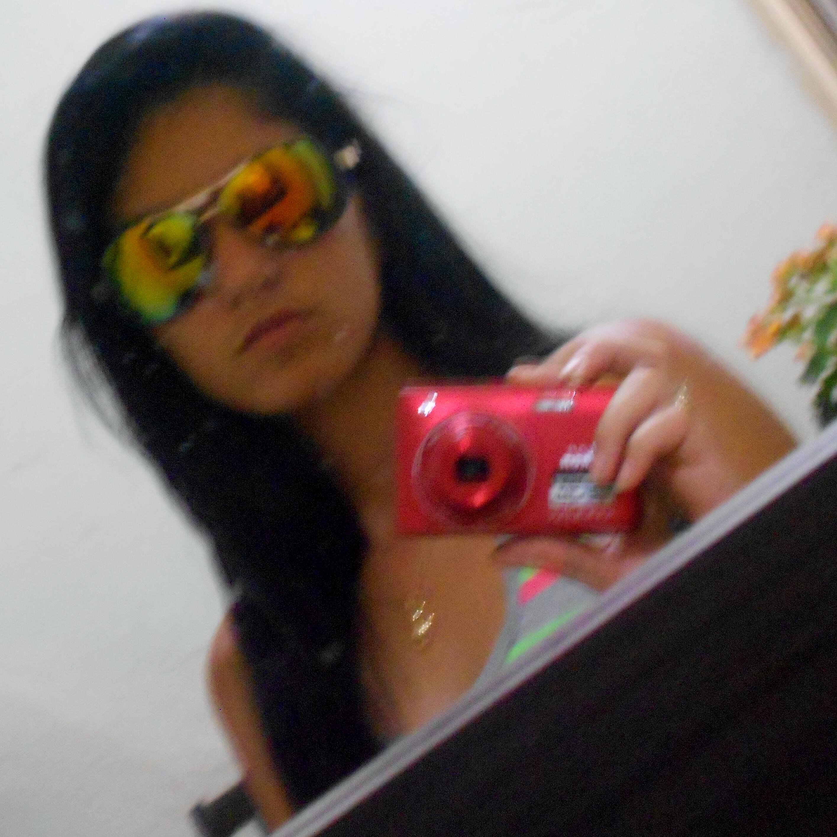 Quem sou eu? A alegria de quem me ama, a tristeza de quem me odeia e a ocupação de quem me inveja!