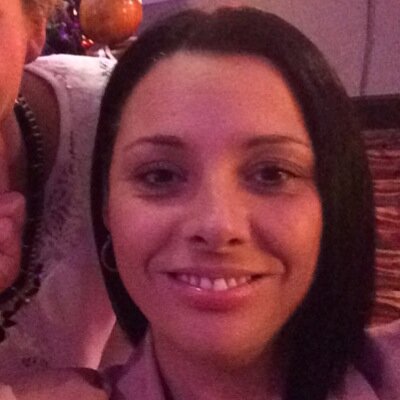 tinajhowe's profile picture. 