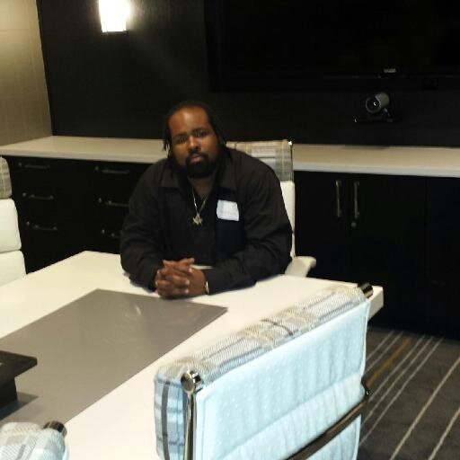 DollarBillz100's profile picture. 