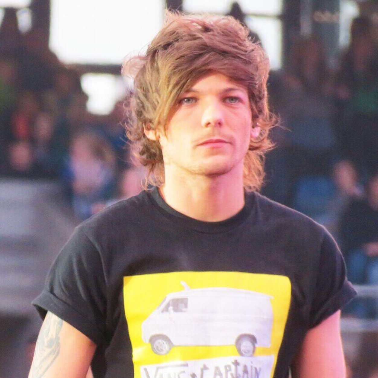 nao tem como ter uma bio legal sendo que a minha vida nao passa de one direction