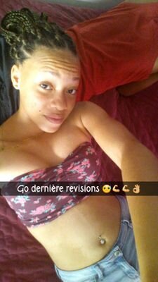 Tu me follow je te follow si t'es intéressant..XD..Tjr gardeR le Smiiiile :).. ET pAs se prndre la Tète!!!.. #TeamClown #TeamScorpion #TeamZouk #TeamBouyon#MPB