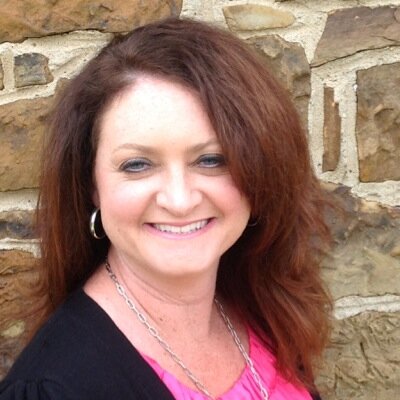 Profile Picture of Danielle Marie Dill (@daniellemdill) on Twitter