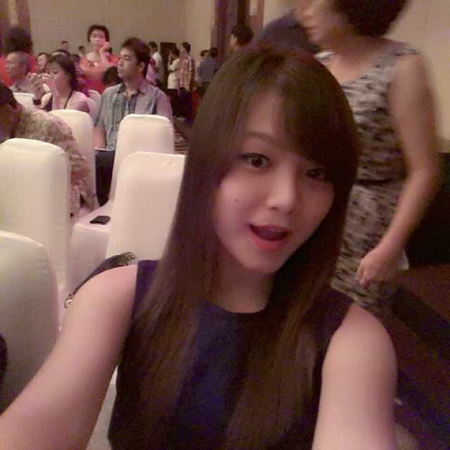 Keep Fabulous! Skype : nitaolivia96. Youtube, G+, soundcloud : monita olivia stevana http://t.co/a9lSzdbXcJ IG : monitaolivia ^_^