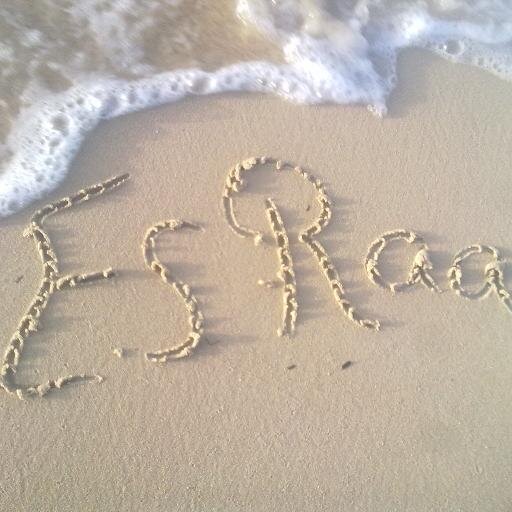 anasoso1996's profile picture. ana esra2 ,17 sana ,masrya ,moslema and proud ,iadore hurricihan sultan and feriha (hazal kaya) ,and korean drama
and i adore miley cyrus