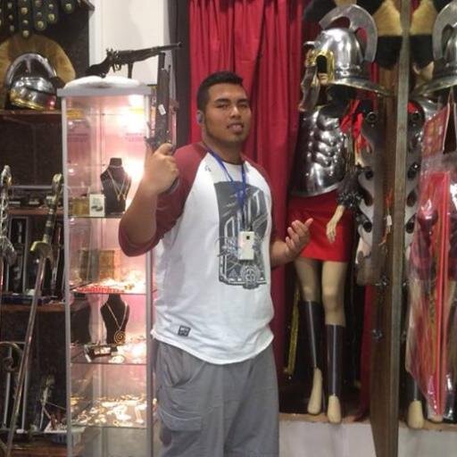 WowwAlex's profile picture. On here for stocks and memes 😁