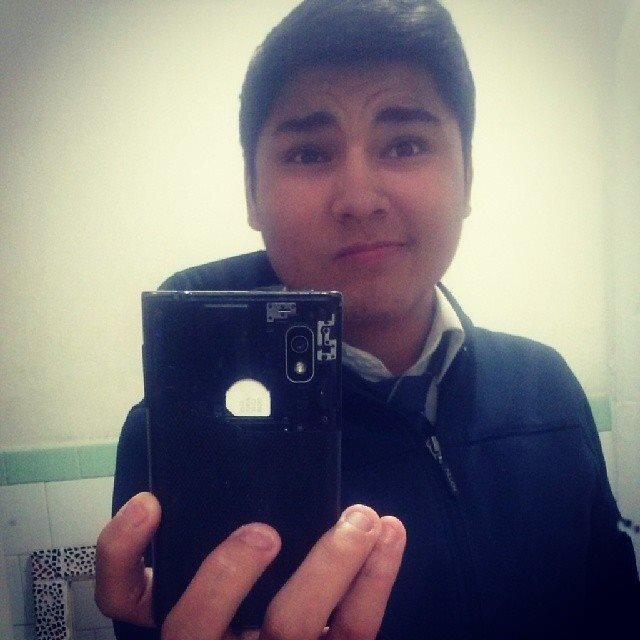 I Love @wwe.... Iam Hooligan @BrunoMars /Directioner @OneDirection sympathetic,Cheerful...I Love NahirCatalina3! '' J E S Ú S ''