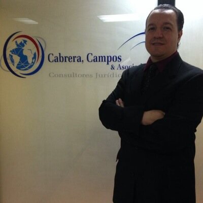 Dejé de ser, para ser Mejor. Doctor en Derecho, Abogado Postulante, catedratico Universitario y Árbitro para procedimientos de Ley Federal del Derecho de Autor.