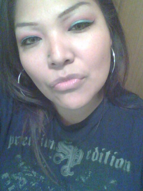 just anotha #stonerchick #blizzybabe #sativadiva #prettypothead I tweet about weed. #TheFamily #StonerFam #StayBlessed
