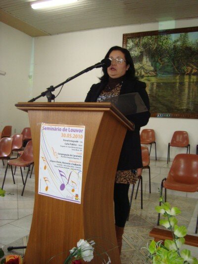 Professora de Música e Cantora, moro em São Gabriel.