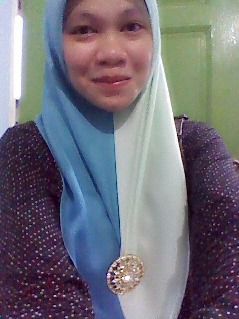 EEiyjah's profile picture. Don't judge me :)