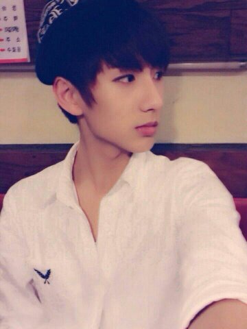 ไม่ได้โลกสวยเหมือนโคตรพ่อโคตรแม่ของใคร
