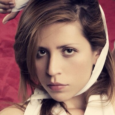Comunicadora Social - Especialista en DH y DDHH Caminate no hay camino, se hace camino al andar.