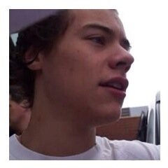 Free follow @louislovelyface