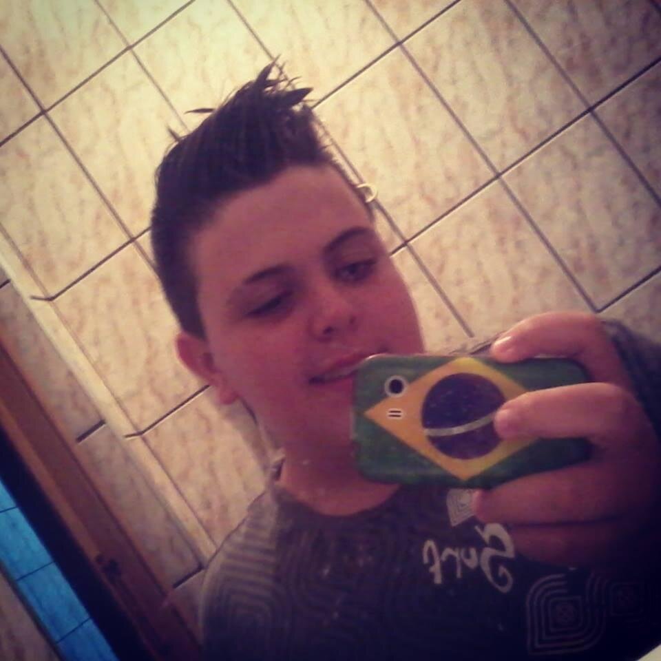 Segue Eu Aee ♦♣♠                        Facebook - Rodrigo Alves                                          WhatsApp - 988931782