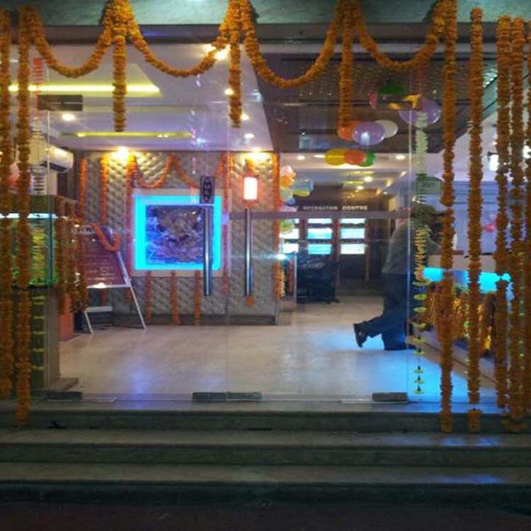 The grand plaza is the pride of hospitality. The grand plaza The first and Foremost of Delhi 3 star hotels.