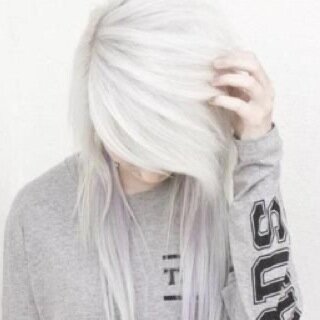 ello my real name is kitty. i am 17. im bi im a voice acter/i like food/im not good at anything/i love cats/and im looking for a master/ brony/bye