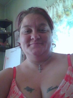christinagiger's profile picture. I am 30 yrs old old and i have a wonderful husband and three very beautiful children. I am an author by proffession but i luv to sing, take long walks.