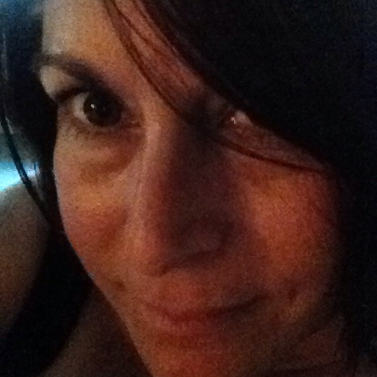 loniworks's profile picture. 