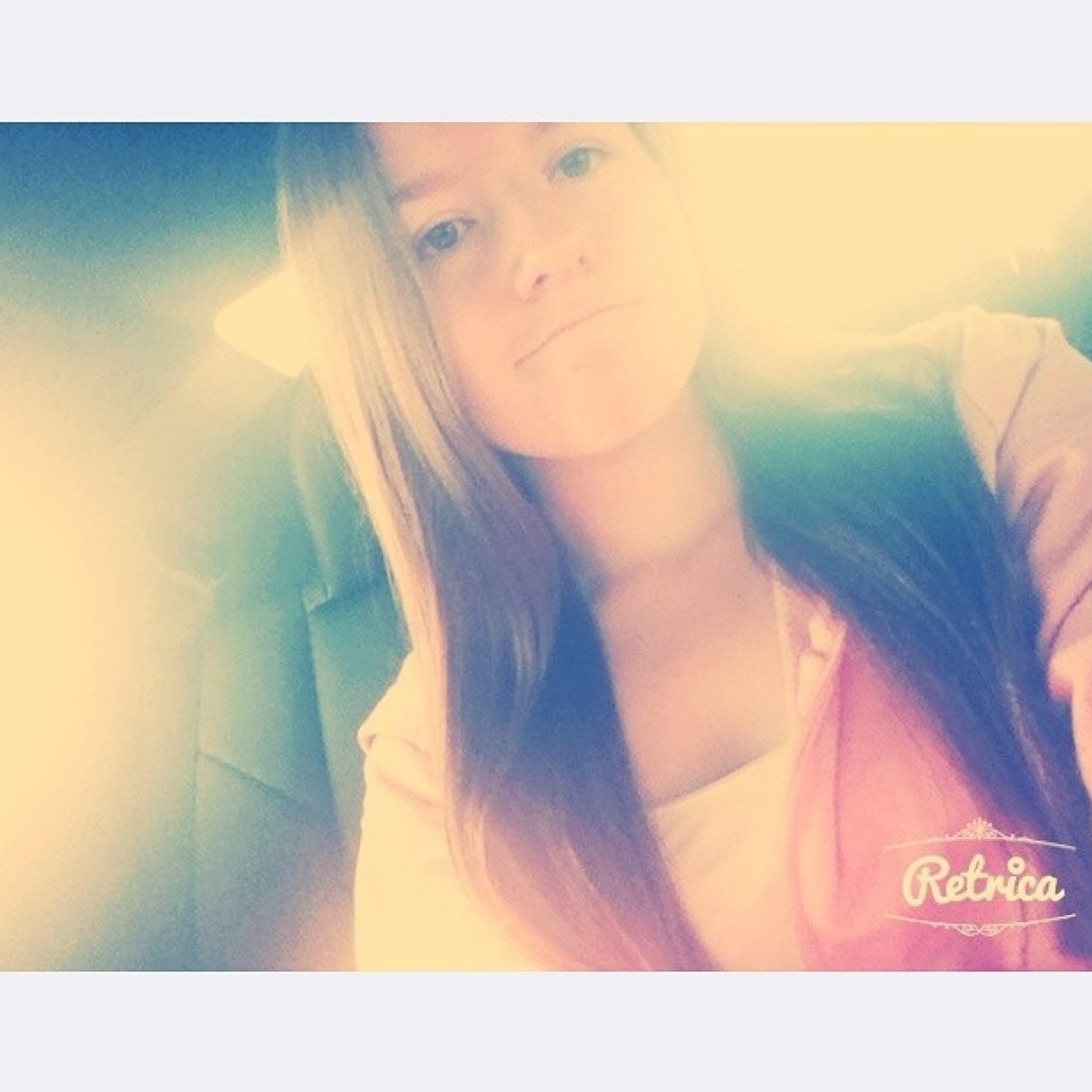 I Love food 
15 years young, freshmen.
Im not normal, just weird.
Remember, hippos say oink oink 
Bestfriends: Kawie & Angel