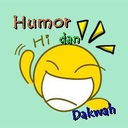 Follow → Baca Twit²nya → Awalnya senyam-senyum → Nyengir → Ngakak *sambil guling²* Wkwkwkk :D