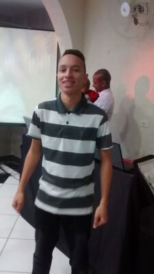 Ola, sou o Philipe, tenho 17 anos.. moro em SP capital