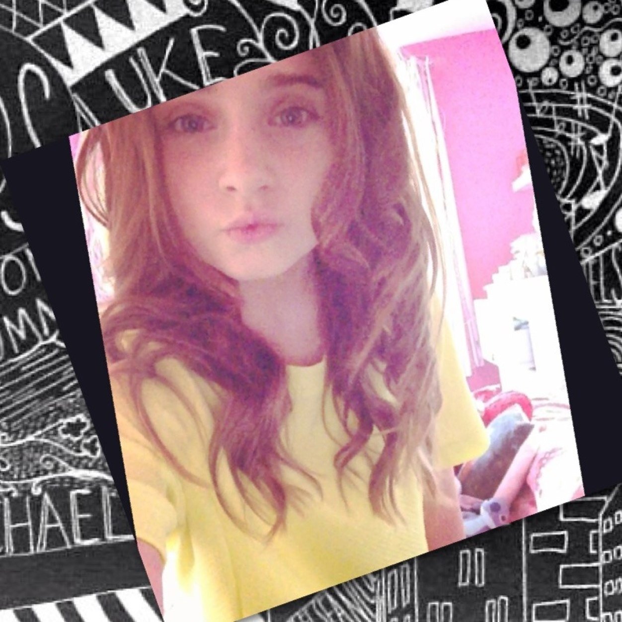 Amb_Salvatore's profile picture. 卌 5 Seconds of Summer⭐ Hi Or HeY❄ 5SOSFam⚡ LukeCalMikeAsh☀ LouisZaynHarryLiamNiall☀ Directioner☁5SOS are my life❤ C.A.L.M⛄ One Direction⬆卌 Louis Tomlinson⭐