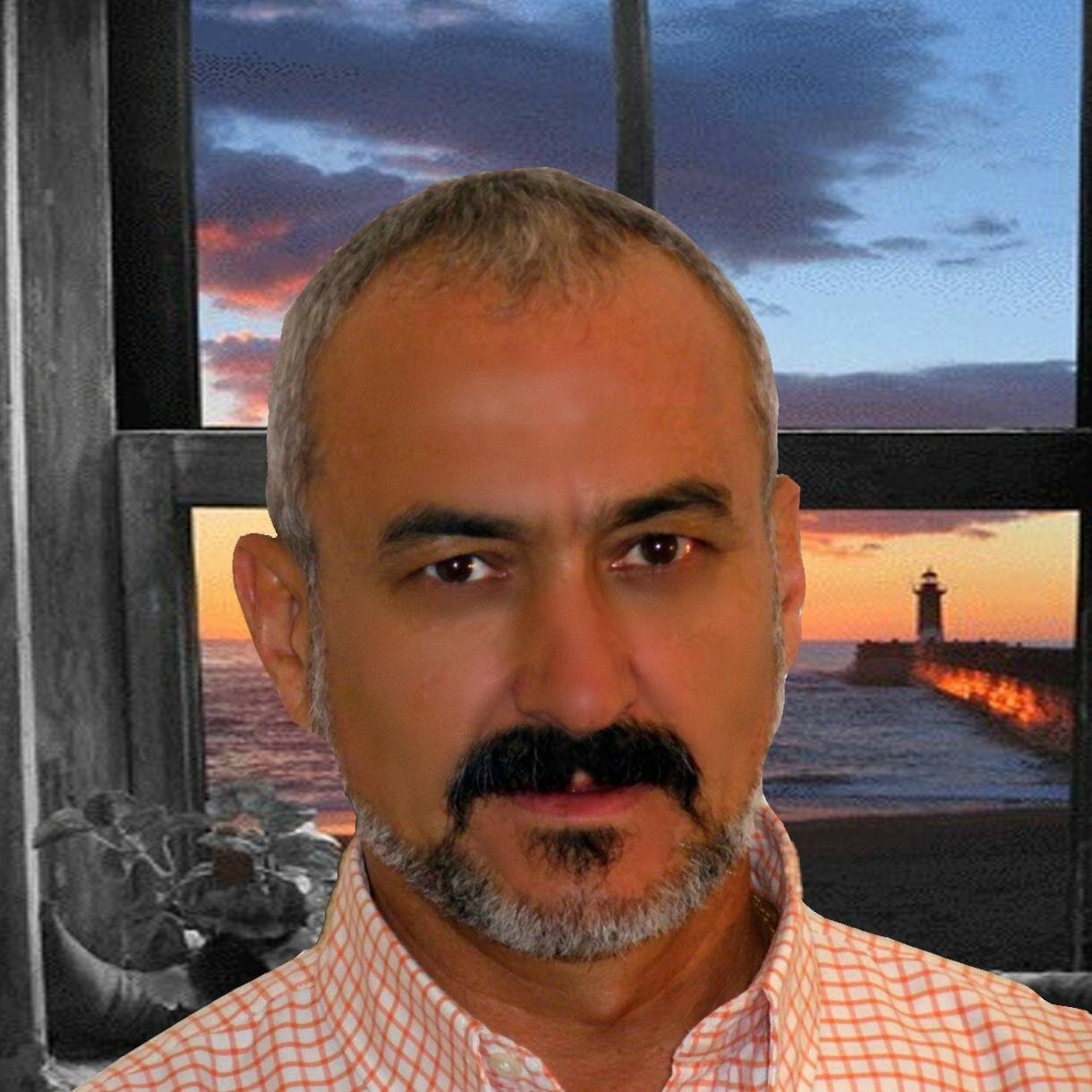 Este es mi sitio web personal, y su contenido es el que yo decida que sea. Quizá por ello pueda ser como mi escaparate virtual...