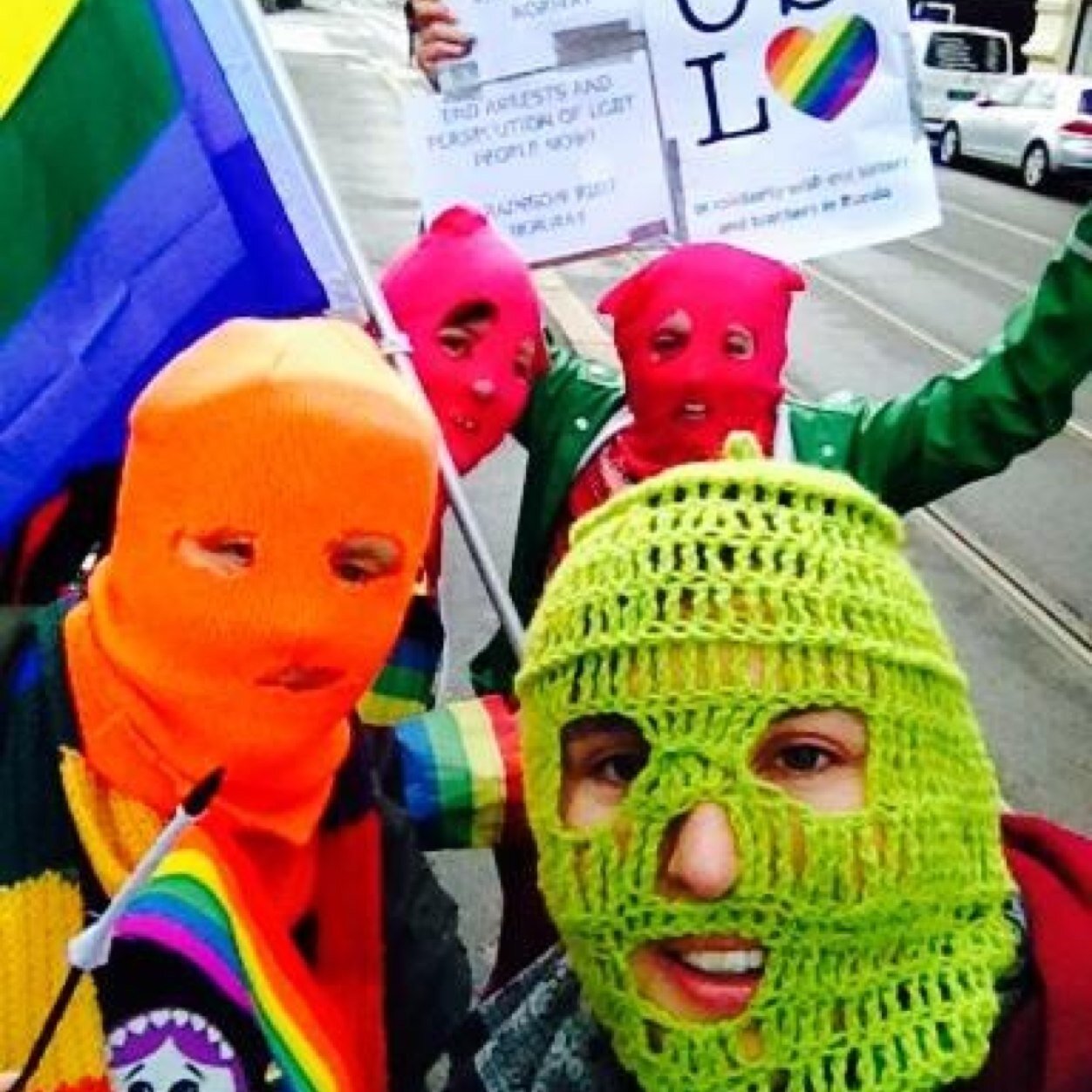 RainbowRiotN Profile Picture