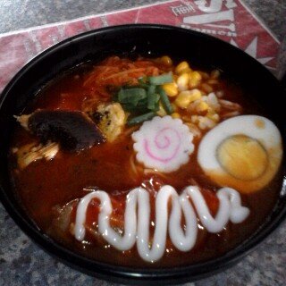 suvi_ramen's profile picture. Ramen be yourself