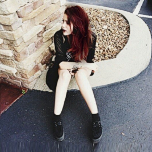 sisshxrty's profile picture. Stylist/Hairstylist                                                                 #ThirdAcc