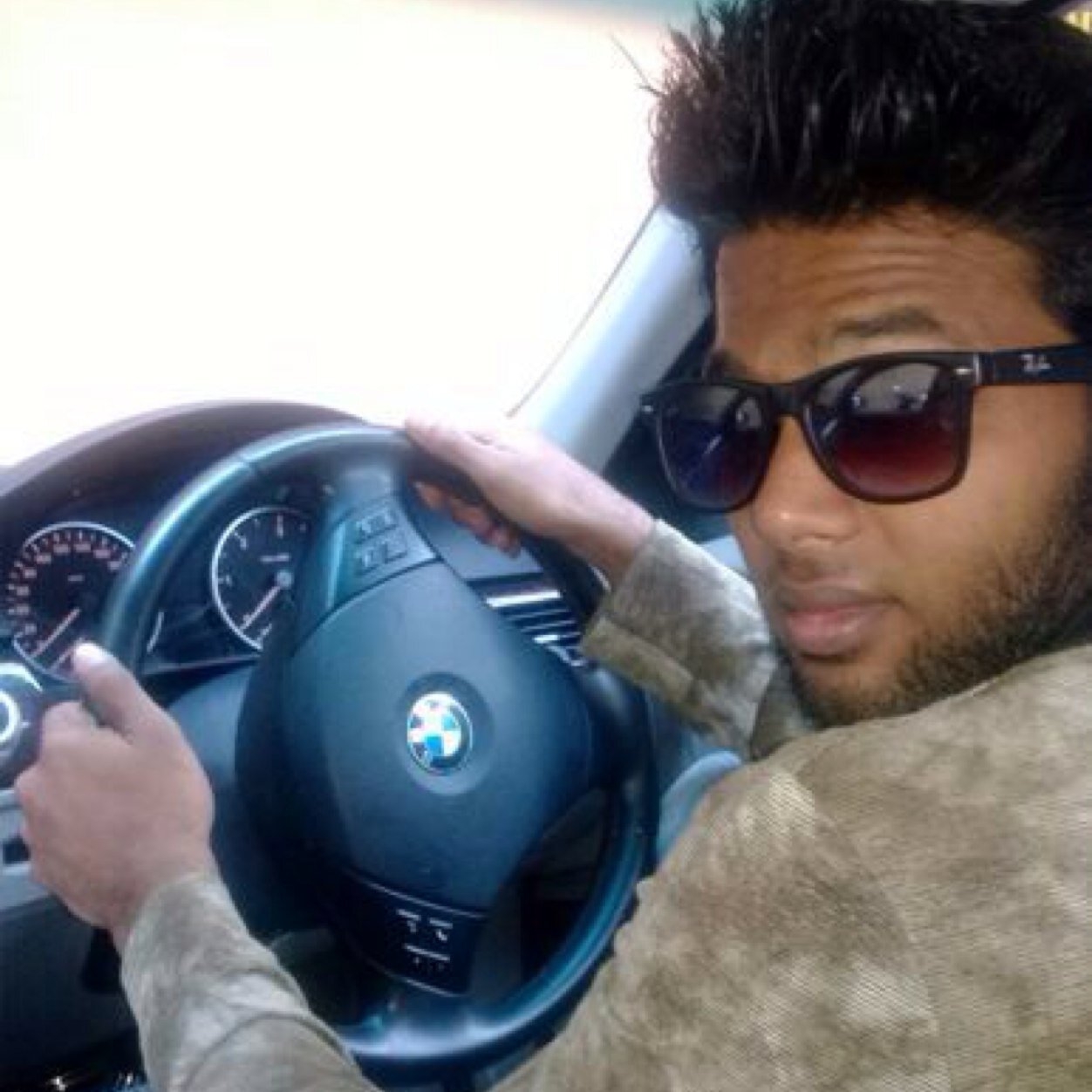 Magicalabz's profile picture. #softwarenerd#gamedeveloper#programmer#coder❤#hacker#IOSDEVmember#xcode#fashionfreak