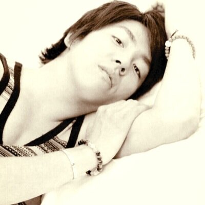 籠手→紫遊(むう)/右固定/ドM/DM解放/みんなの遊び道具になります/溜まってるんやったら俺で発散していかへん？