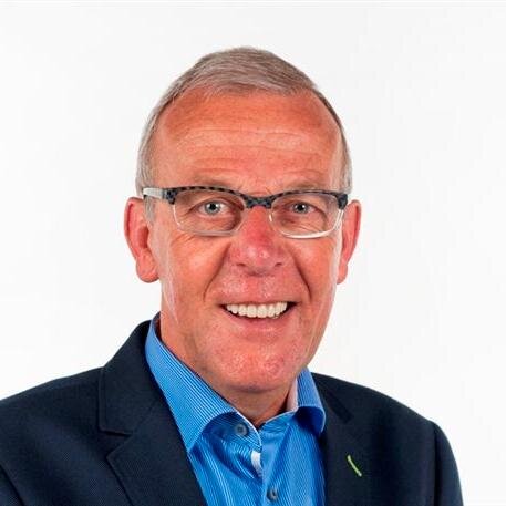 Ex-Wethouder Asten (april 2005- april 2018): wmo, participatie, jeugd,  onderwijs, kunst & cultuur, welstand, ro binnengebied,  leefbaarheid,