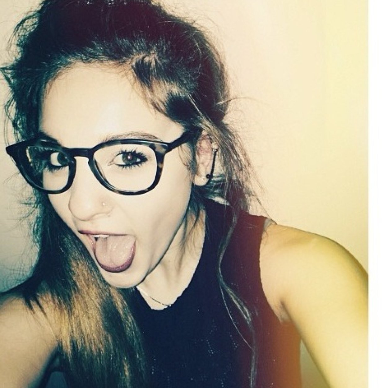 Dancer, dreamer, cookie dough eater. Tweeting about relative life in 140 characters or less.