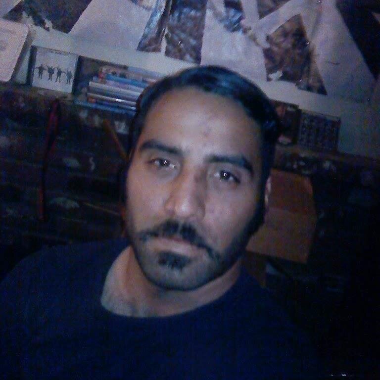 pinksabbath81's profile picture. male in my 30s :( love sports and pussy.