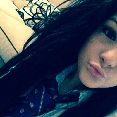 RMcgran's profile picture. Follow me and ill follow back♥