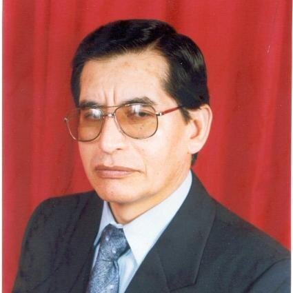 Ingeniero, Magister y Doctor en Educación. Profesor Universitario. Asesor y Consultor en Investigación Científica.