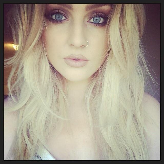 KristeenLavigne's profile picture. Internet is life