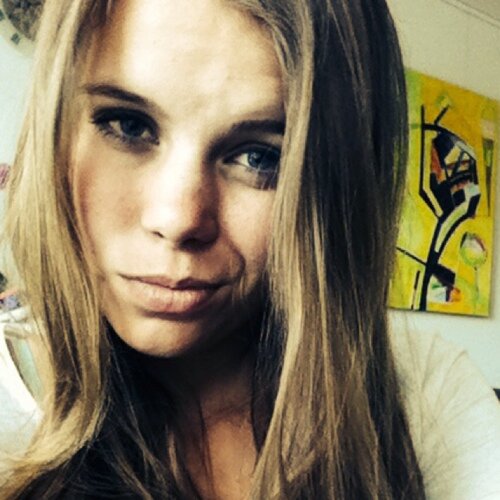 irisvdstaayx's profile picture. 